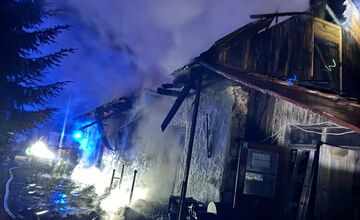 FOTO: Požiar rodinného domu v Kalši