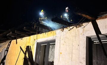 FOTO: Požiar rodinného domu v Kalši