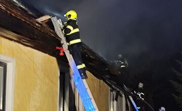 FOTO: Požiar rodinného domu v Kalši