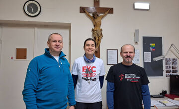 FOTO: Veriaci z Košického kraja sa vydali na Extrémnu krížovu cestu