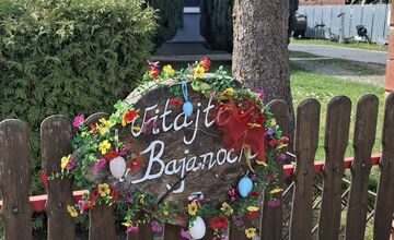 FOTO: Veľkonočná výzdoba v obciach a mestách na východe Slovenska