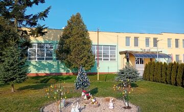 FOTO: Veľkonočná výzdoba v obciach a mestách na východe Slovenska