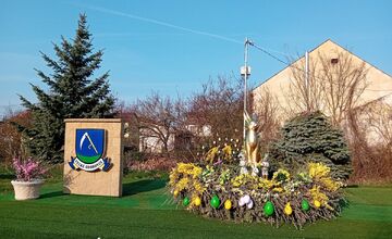 FOTO: Veľkonočná výzdoba v obciach a mestách na východe Slovenska