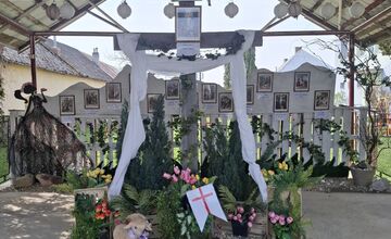 FOTO: Veľkonočná výzdoba v obciach a mestách na východe Slovenska