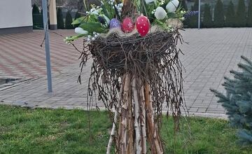 FOTO: Veľkonočná výzdoba v obciach a mestách na východe Slovenska