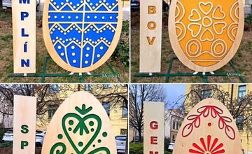 FOTO: Veľkonočná výzdoba v obciach a mestách na východe Slovenska