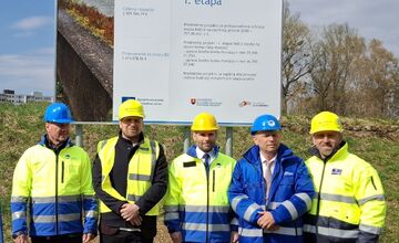 FOTO: Na Hornáde začali s budovaním protipovodňového systému
