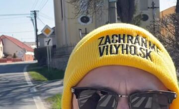 FOTO: Košičan Richard putuje naprieč Slovenskom, aby zachránil syna