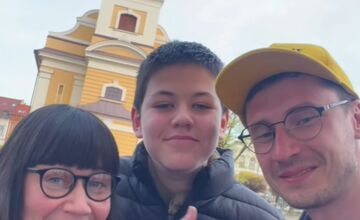 FOTO: Košičan Richard putuje naprieč Slovenskom, aby zachránil syna