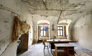 FOTO: Kaštiele na predaj v Košickom kraji