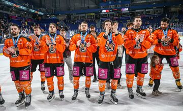 FOTO: Košickí hokejisti ukončili play-off bronzovou medailou