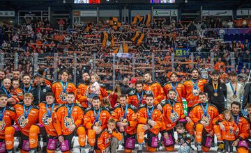 FOTO: Košickí hokejisti ukončili play-off bronzovou medailou