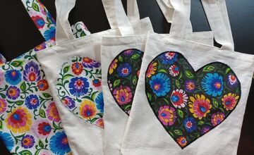 FOTO: Slováci si často kupujú produkty s ornamentmi, ibaže nie slovenskými