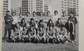 FOTO: Zomrela futbalová legenda Anton Švajlen