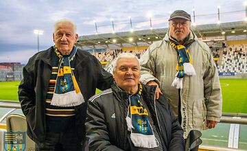 FOTO: Zomrela futbalová legenda Anton Švajlen